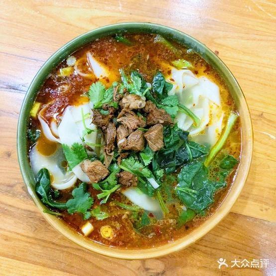 同盛烩面(学府街店) - 星际高球联盟-中国精英人士高尔夫旅游度假实景