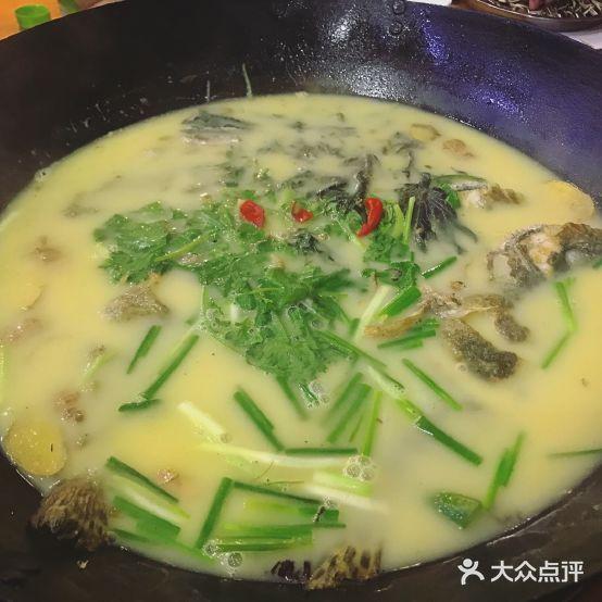 岩泊渡桂鱼楼活鱼馆！ - 星际高球联盟-中国精英人士高尔夫旅游度假实景