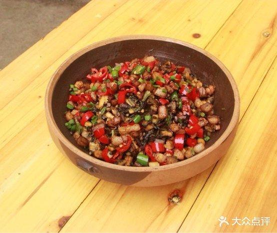 赤壁小镇家概念餐厅 - 星际高球联盟-中国精英人士高尔夫旅游度假实景