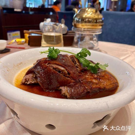 聚福宝合苑食府(南头镇店) - 星际高球联盟-中国精英人士高尔夫旅游度假实景