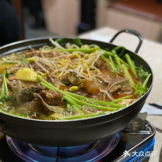 脊骨土豆汤(东南湖大路店) - 星际高球联盟-中国精英人士高尔夫旅游度假实景