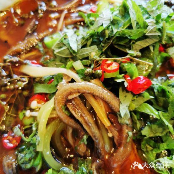 世臻和平饭店(富顺北湖一号店) - 星际高球联盟-中国精英人士高尔夫旅游度假实景