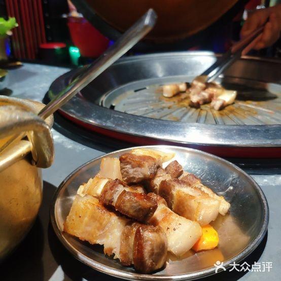 炉子旁烤肉(江都金鹰店) - 星际高球联盟-中国精英人士高尔夫旅游度假实景