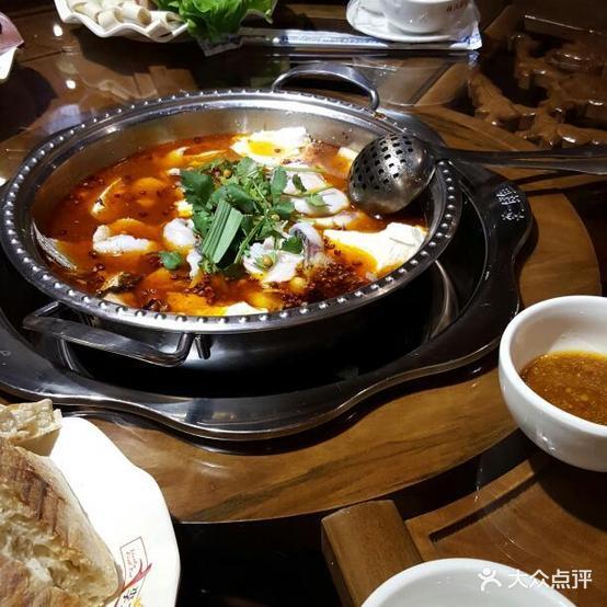 李二鲜鱼火锅(枝江店) - 星际高球联盟-中国精英人士高尔夫旅游度假实景