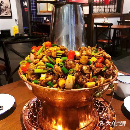 沪小二炭火蛙锅(温州大西洋银泰城店) - 星际高球联盟-中国精英人士高尔夫旅游度假实景