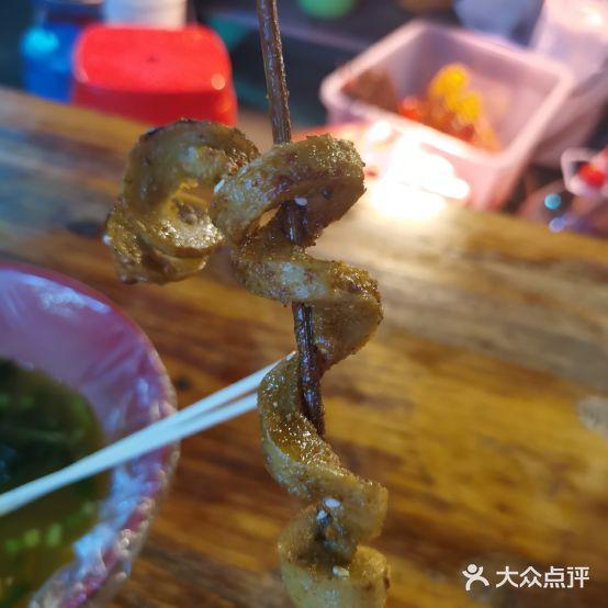 夜市街(下三村小区店) - 星际高球联盟-中国精英人士高尔夫旅游度假实景