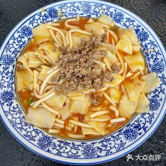 舌尖上的面片(人民路店) - 星际高球联盟-中国精英人士高尔夫旅游度假实景