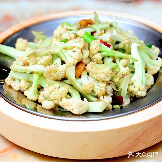 味巢时尚连锁餐厅(万山区产业园店) - 星际高球联盟-中国精英人士高尔夫旅游度假实景