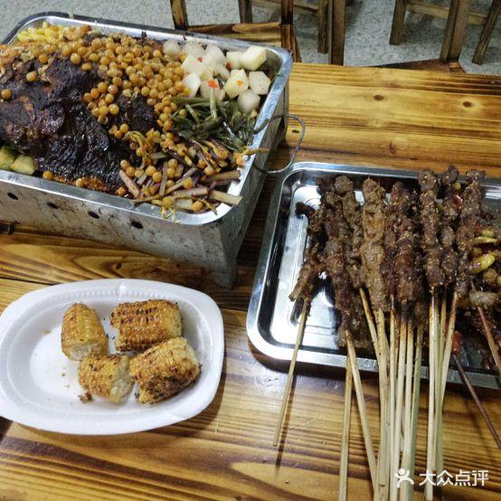 五姐烧烤(汽车总站店) - 星际高球联盟-中国精英人士高尔夫旅游度假实景
