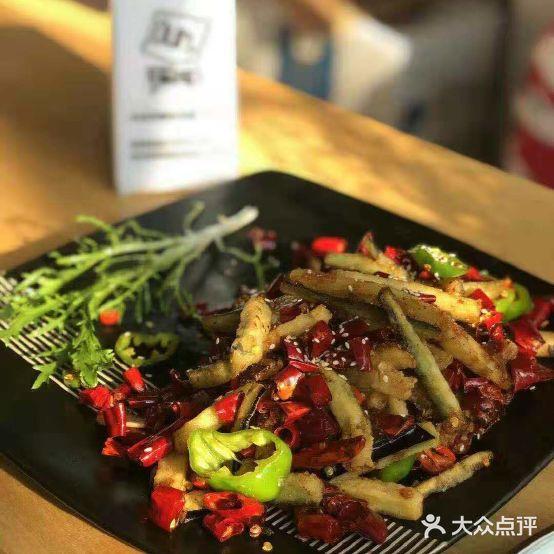 床吧(惠民南巷店) - 星际高球联盟-中国精英人士高尔夫旅游度假实景