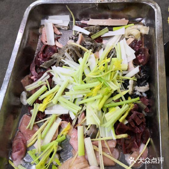 宰牛佬牛杂(星光路店) - 星际高球联盟-中国精英人士高尔夫旅游度假实景