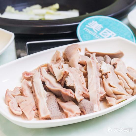 百味鸡煲(明珠店) - 星际高球联盟-中国精英人士高尔夫旅游度假实景