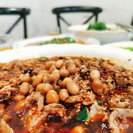 扒骨肉雅鱼饭馆(雅安店) - 星际高球联盟-中国精英人士高尔夫旅游度假实景