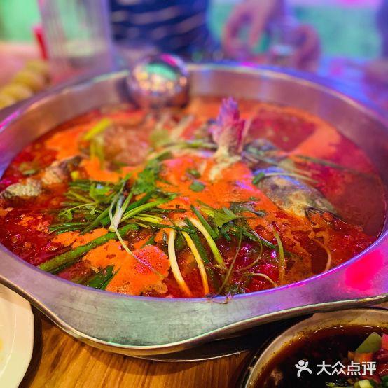 俏苗寨酸汤鱼(未来方舟店) - 星际高球联盟-中国精英人士高尔夫旅游度假实景