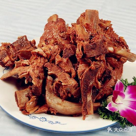 东北人酱大骨头(玉都花园店) - 星际高球联盟-中国精英人士高尔夫旅游度假实景