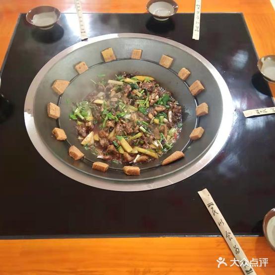 八宿土灶柴火鸡(沪聂线店) - 星际高球联盟-中国精英人士高尔夫旅游度假实景