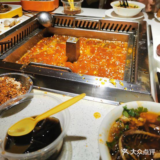 一品天下自助火锅(中百蓝天大厦店) - 星际高球联盟-中国精英人士高尔夫旅游度假实景