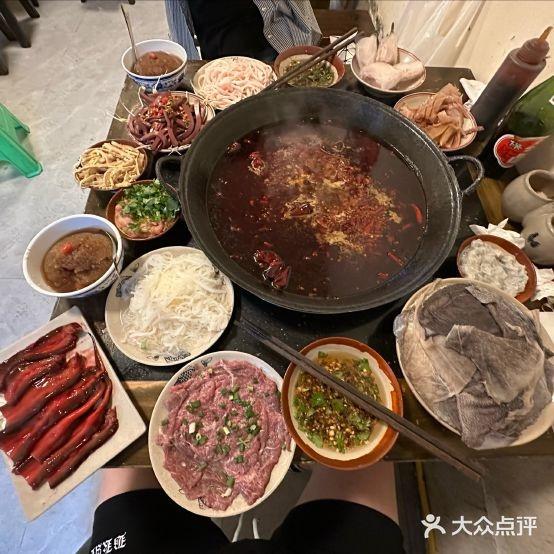 渝味响火锅(大坪总店) - 星际高球联盟-中国精英人士高尔夫旅游度假实景