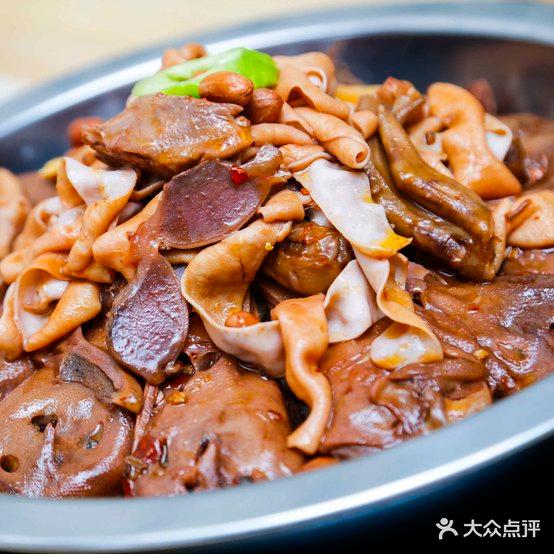 金牌干锅鸭头(骑士店) - 星际高球联盟-中国精英人士高尔夫旅游度假实景