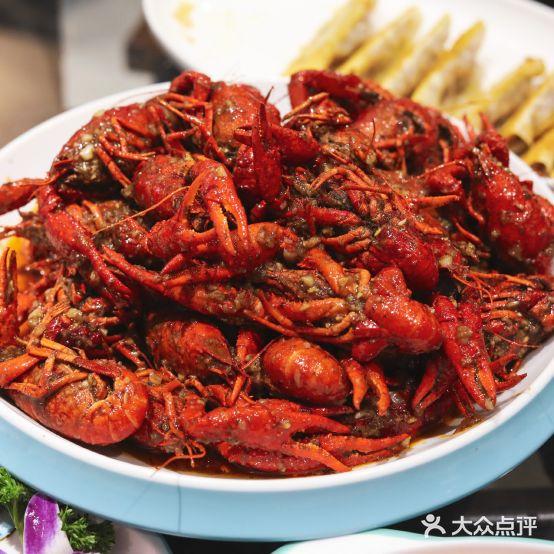罗胖子龙虾(银泰城旗舰店) - 星际高球联盟-中国精英人士高尔夫旅游度假实景