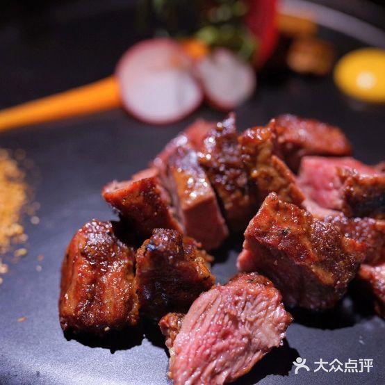 钟意牛扒(东百中心店) - 星际高球联盟-中国精英人士高尔夫旅游度假实景