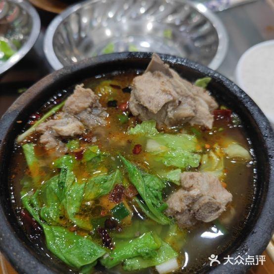 艺隆砂锅斋(和平路店) - 星际高球联盟-中国精英人士高尔夫旅游度假实景