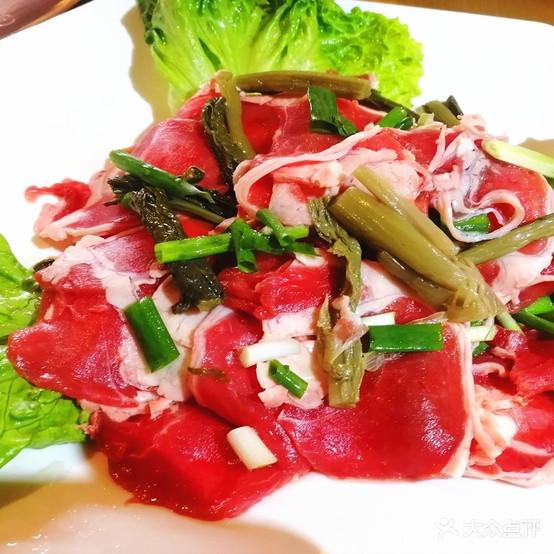 清真·田园居家酸菜牛肉烤火锅(省耕山水店) - 星际高球联盟-中国精英人士高尔夫旅游度假实景