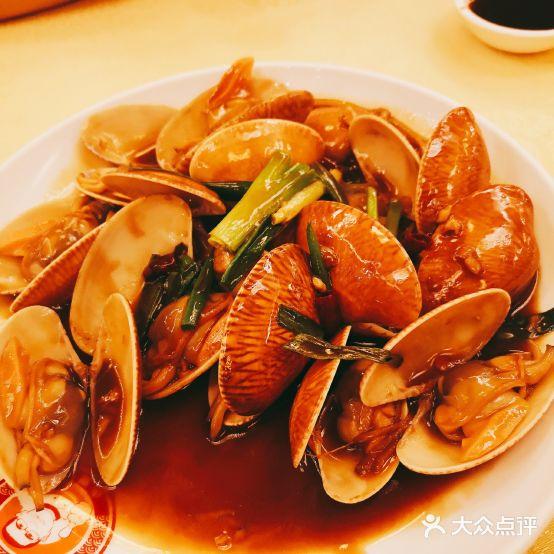 小眼镜大排档(万佳东方店) - 星际高球联盟-中国精英人士高尔夫旅游度假实景