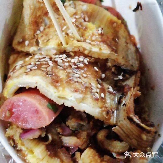 校园美食街 - 星际高球联盟-中国精英人士高尔夫旅游度假实景