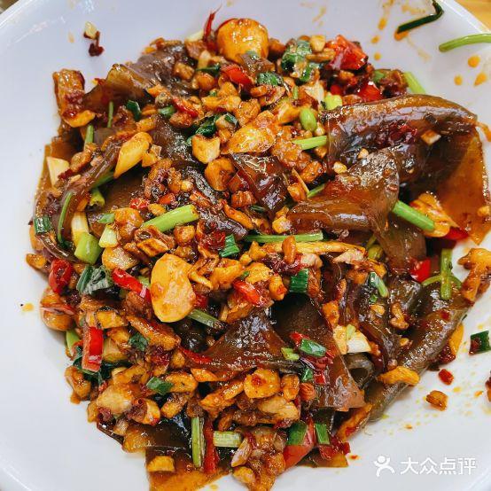 笨罗卜浏阳菜馆(红星店) - 星际高球联盟-中国精英人士高尔夫旅游度假实景