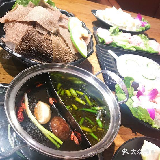 青一色火锅(会展航洋店) - 星际高球联盟-中国精英人士高尔夫旅游度假实景