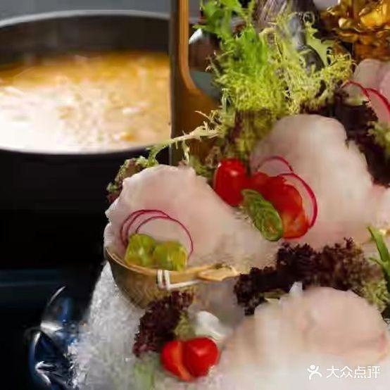 嘉芸荟酒楼(步步高店) - 星际高球联盟-中国精英人士高尔夫旅游度假实景