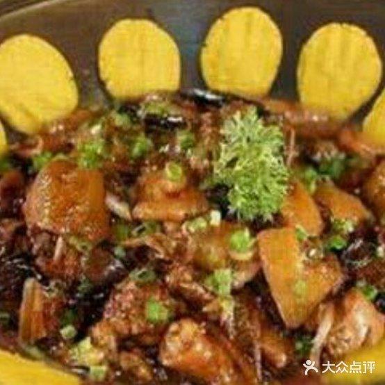 黑土风情铁锅炖(鹤壁太行路店) - 星际高球联盟-中国精英人士高尔夫旅游度假实景
