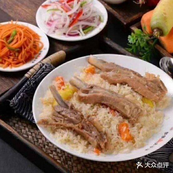 盛添抓饭王(总店) - 星际高球联盟-中国精英人士高尔夫旅游度假实景