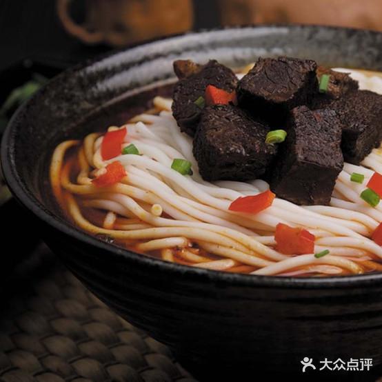 向东街老玖面馆(河东店) - 星际高球联盟-中国精英人士高尔夫旅游度假实景
