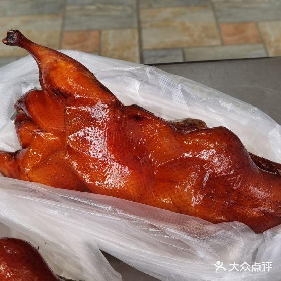 云南兰老鸭学成饭店(宜良店) - 星际高球联盟-中国精英人士高尔夫旅游度假实景