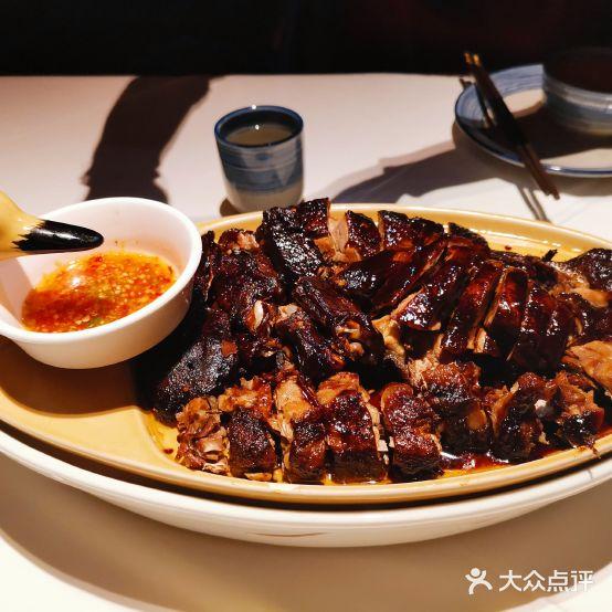 八府香鸭(华山路店) - 星际高球联盟-中国精英人士高尔夫旅游度假实景