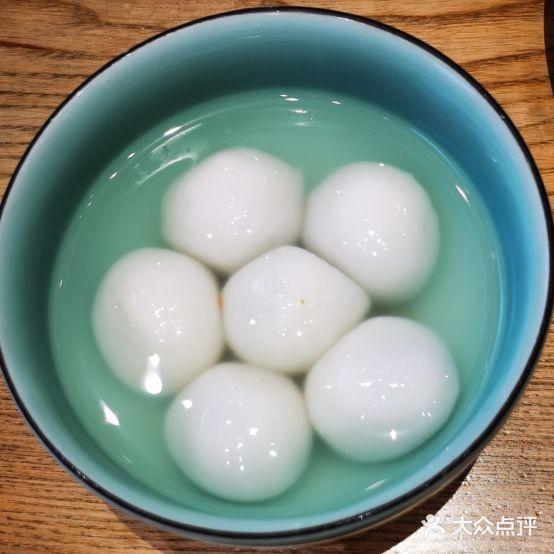 缸鸭狗(天一广场店) - 星际高球联盟-中国精英人士高尔夫旅游度假实景