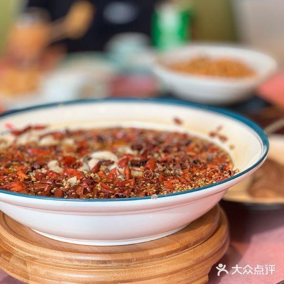 渝乡辣婆婆(新疆店) - 星际高球联盟-中国精英人士高尔夫旅游度假实景