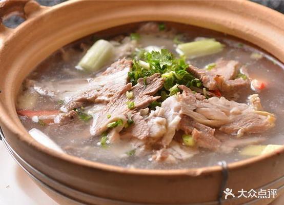 兰花花餐厅(枫情水岸店) - 星际高球联盟-中国精英人士高尔夫旅游度假实景
