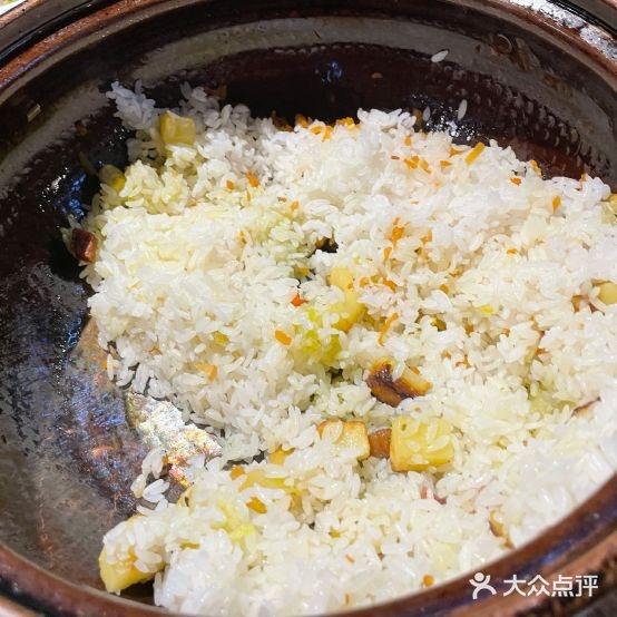 邵姐百姓餐厅(鹤峰店) - 星际高球联盟-中国精英人士高尔夫旅游度假实景