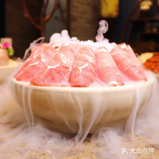 重庆小龙坎老火锅(中州中路店) - 星际高球联盟-中国精英人士高尔夫旅游度假实景