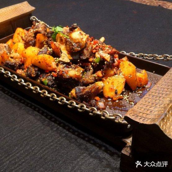 红色荣坊主题文化餐厅(主题餐厅) - 星际高球联盟-中国精英人士高尔夫旅游度假实景