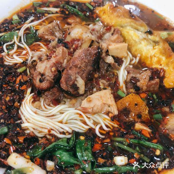 寡妇面(民族路店) - 星际高球联盟-中国精英人士高尔夫旅游度假实景