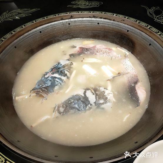 陈大锅·铁锅大鱼头(新路口店) - 星际高球联盟-中国精英人士高尔夫旅游度假实景