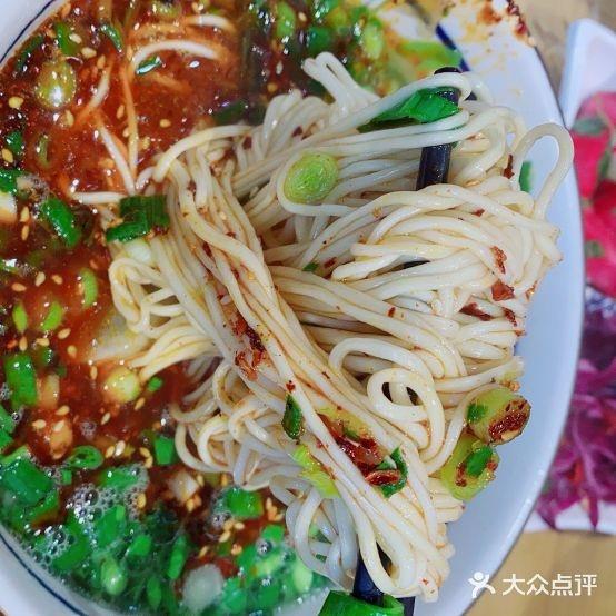 穆兰府牛肉面(合益大厦店) - 星际高球联盟-中国精英人士高尔夫旅游度假实景