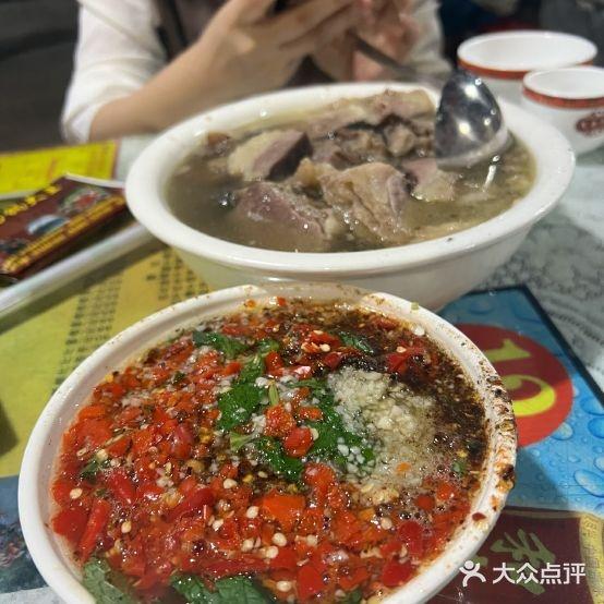 戛洒汤锅大王 - 星际高球联盟-中国精英人士高尔夫旅游度假实景