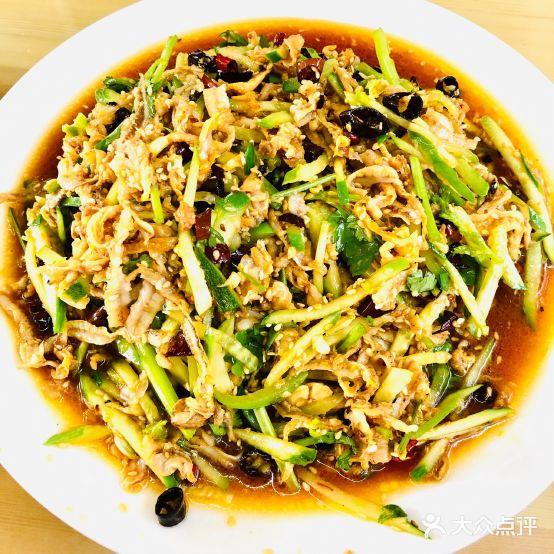 鑫阳饭庄(兴岛路店) - 星际高球联盟-中国精英人士高尔夫旅游度假实景