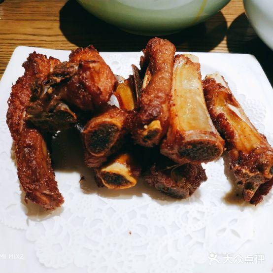 龙凤瓦罐煨汤馆(白土坝总店) - 星际高球联盟-中国精英人士高尔夫旅游度假实景