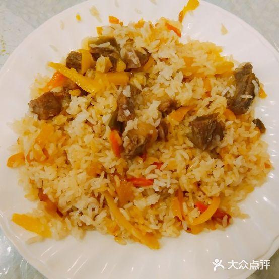 吐达洪大嘴特色抓饭 - 星际高球联盟-中国精英人士高尔夫旅游度假实景